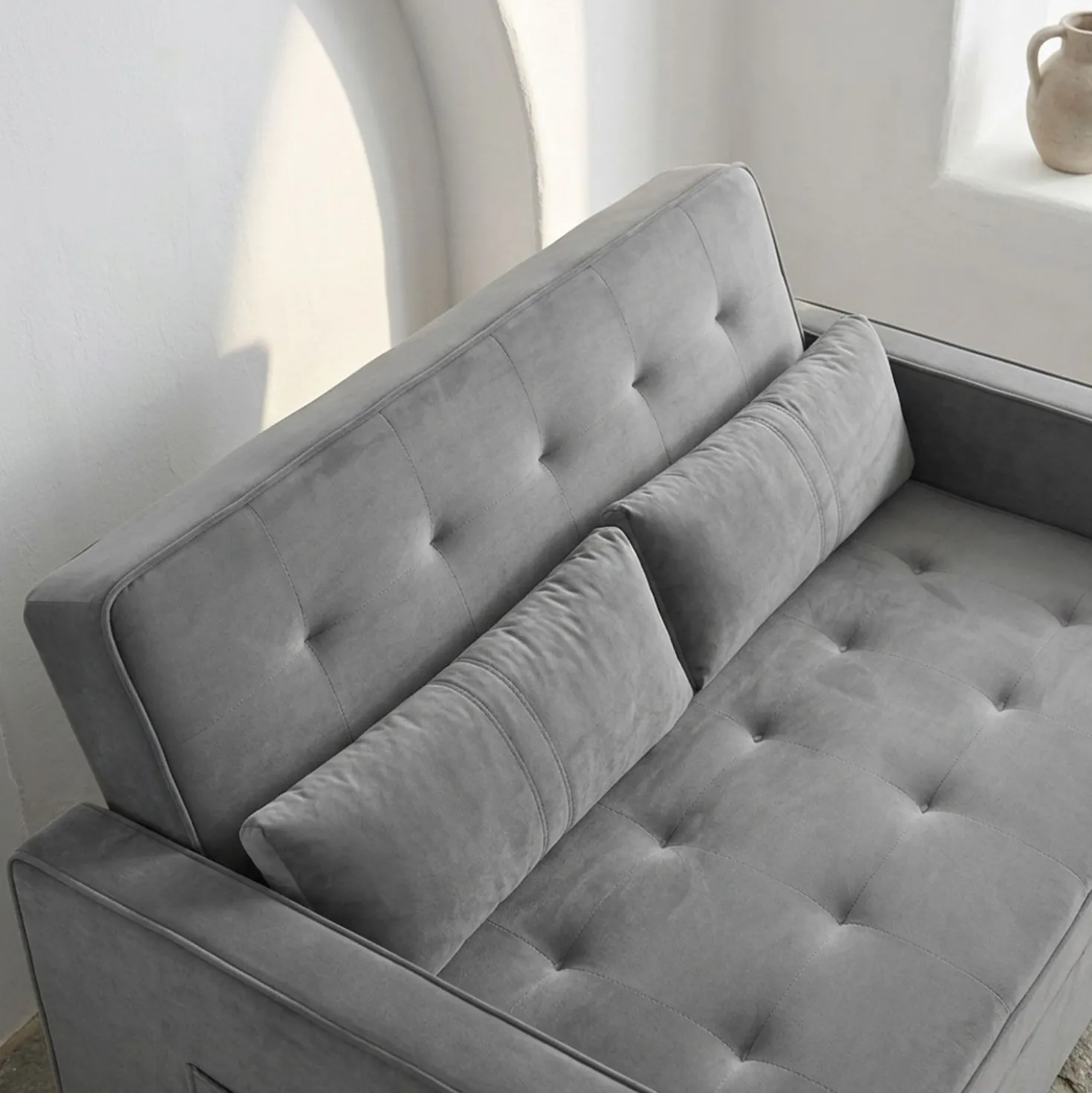 Canapé convertible 2 places Komaria Velours Gris