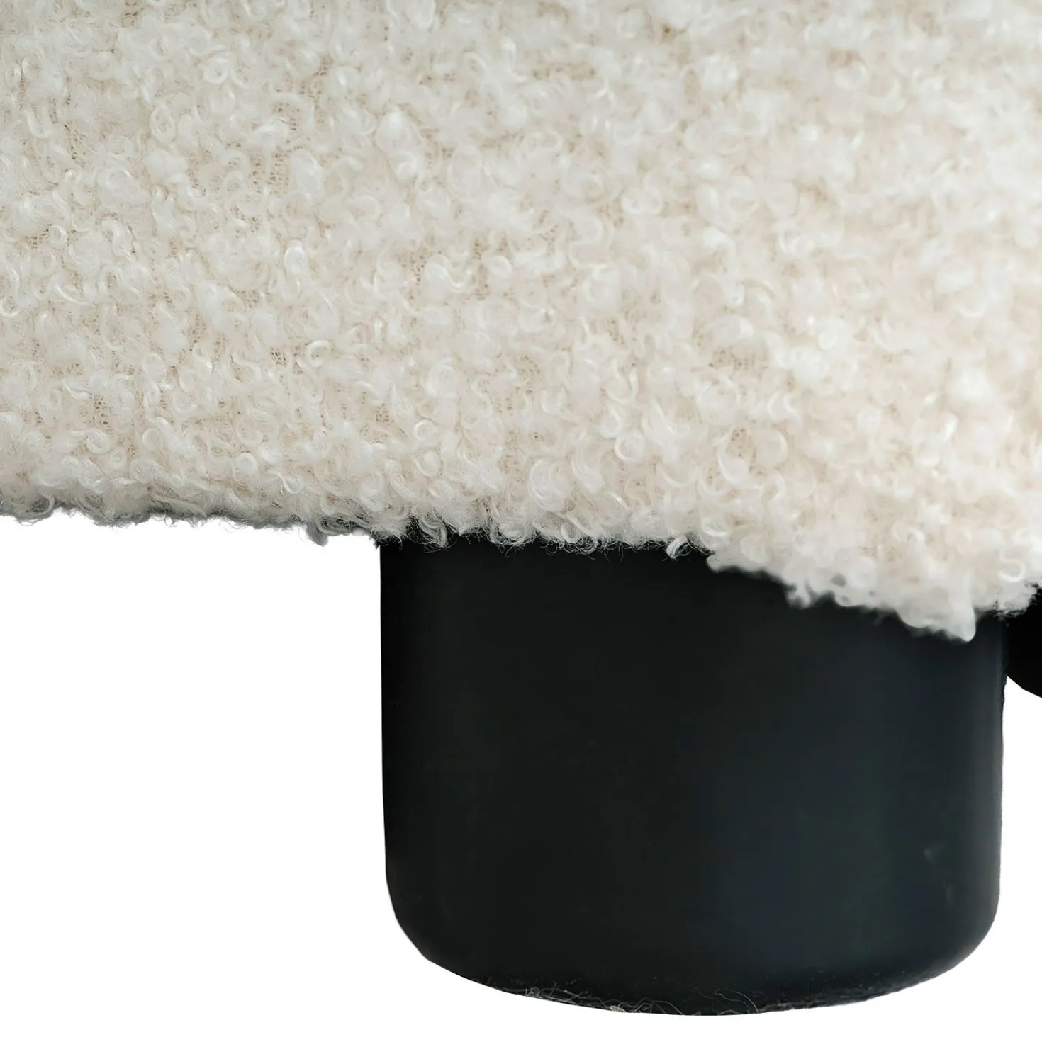 Canapé convertible 2 places Komaria Tissu bouclette Crème