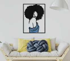 Décoration murale 3D Femme métalleuse robe couleur vive