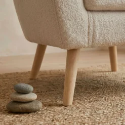 Fauteuil scandinave Savoy Tissu bouclette lainée Crème