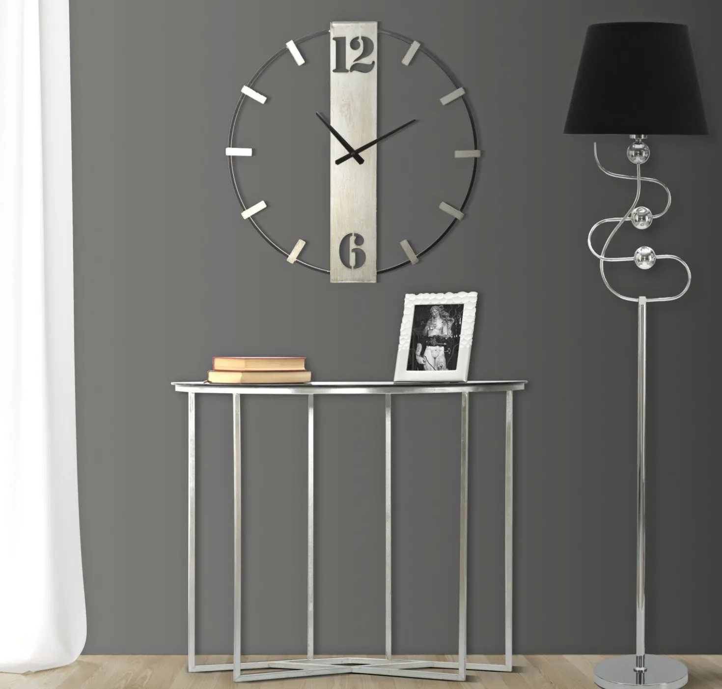 Horloge murale en métal Noir et Argent