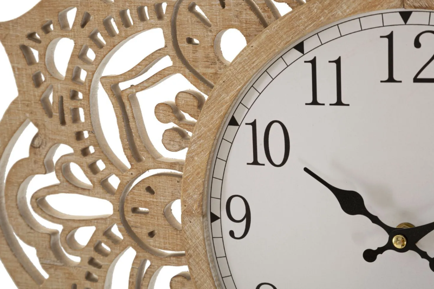 Horloge murale sculptée M.D.F. finition bois blanc