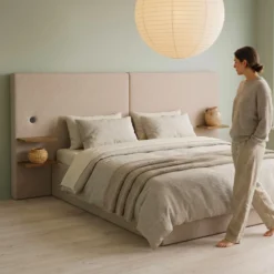 Lit-coffre complet avec tablettes et ports USB intégrés Lukas 160x200cm Tissu Taupe clair