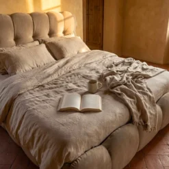 Lit-coffre design boule Bilbola avec sommier relevable 140x200cm Velours Taupe