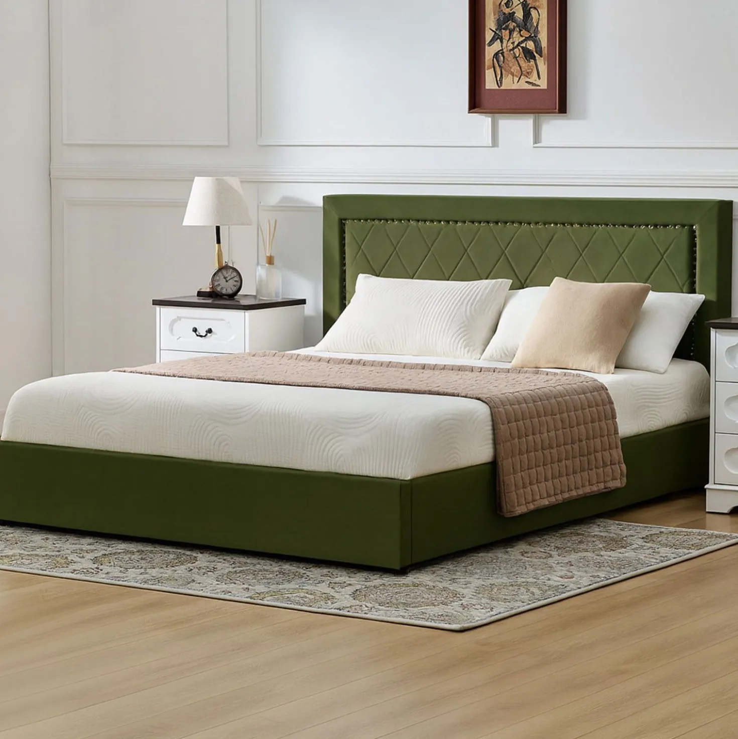 Lit coffre Sandiego avec sommier relevable 160x200cm et tête de lit cloutée Velours Kaki