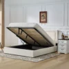 Lit coffre Sandiego avec sommier relevable 140x200cm et tête de lit cloutée Velours Beige