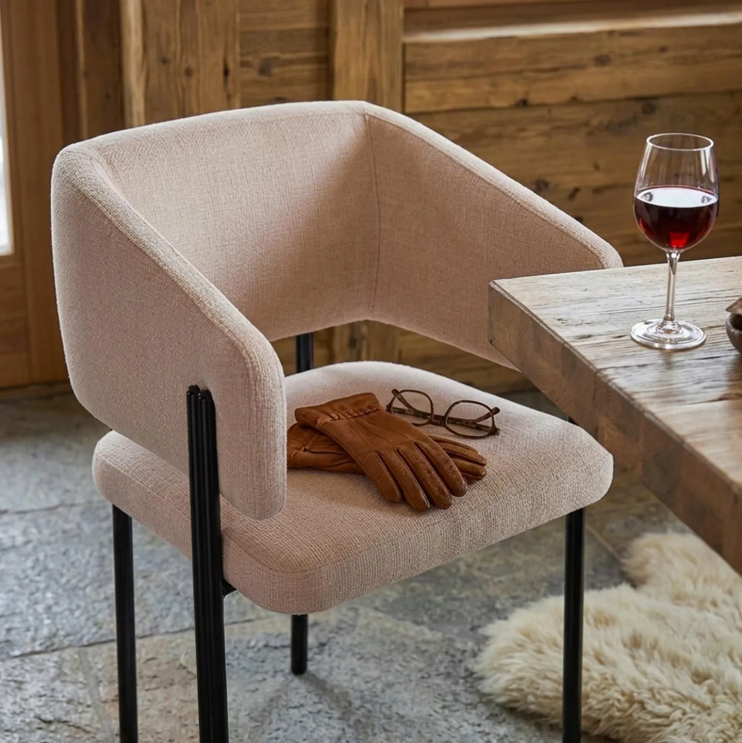 Lot de 2 chaises design et matelassées Isaure Métal Noir et Tissu Beige