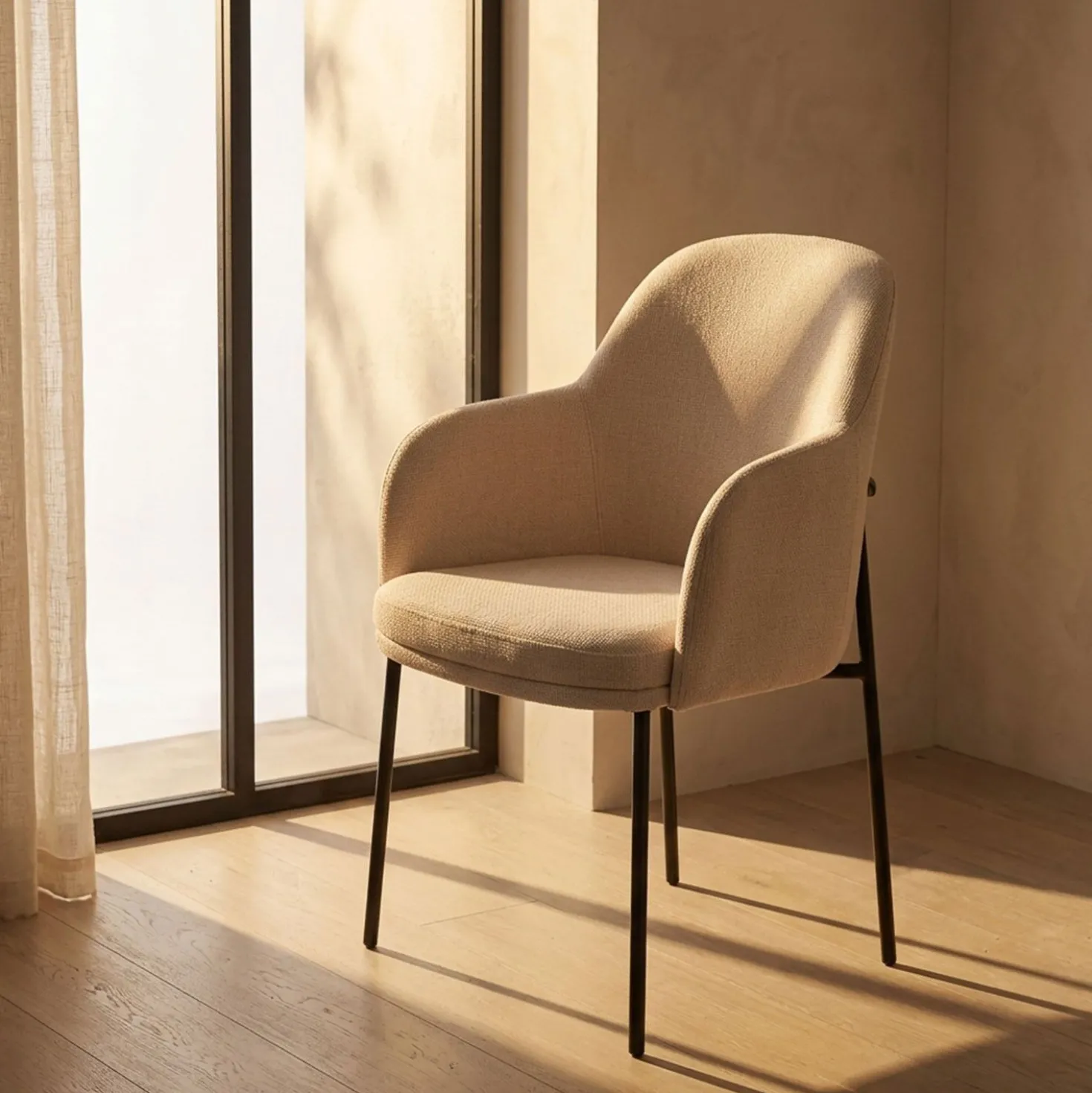 Lot de 8 chaises modernes matelassées Inaya Métal Noir et Tissu Beige