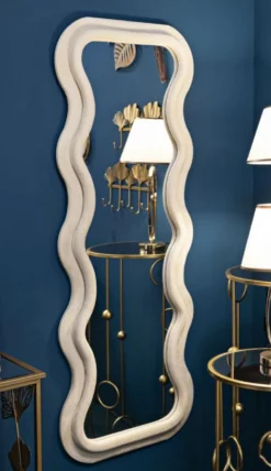 Miroir mural ondulé en bois et tissu crème