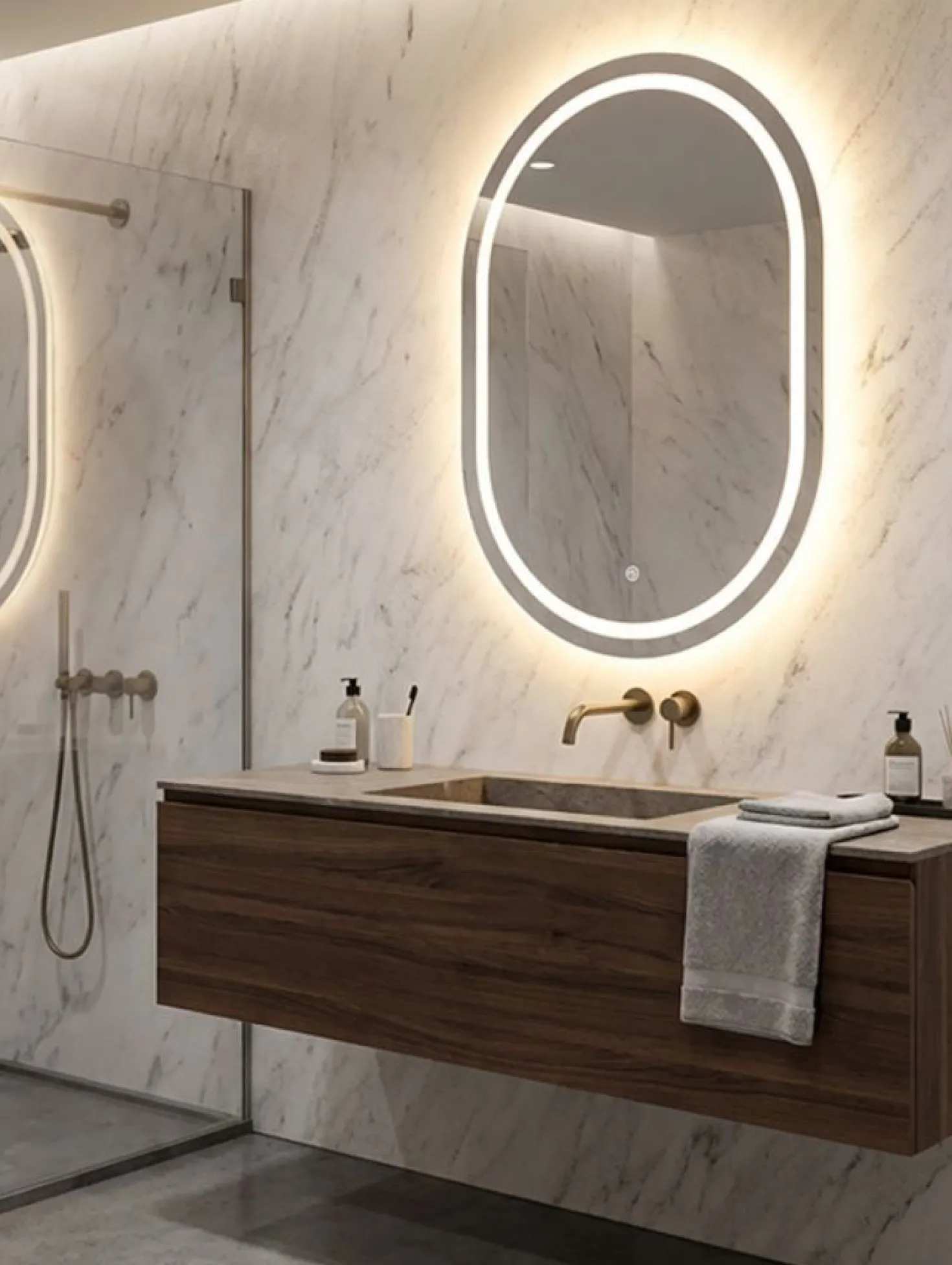 Miroir mural ovale LED 60x80 cm