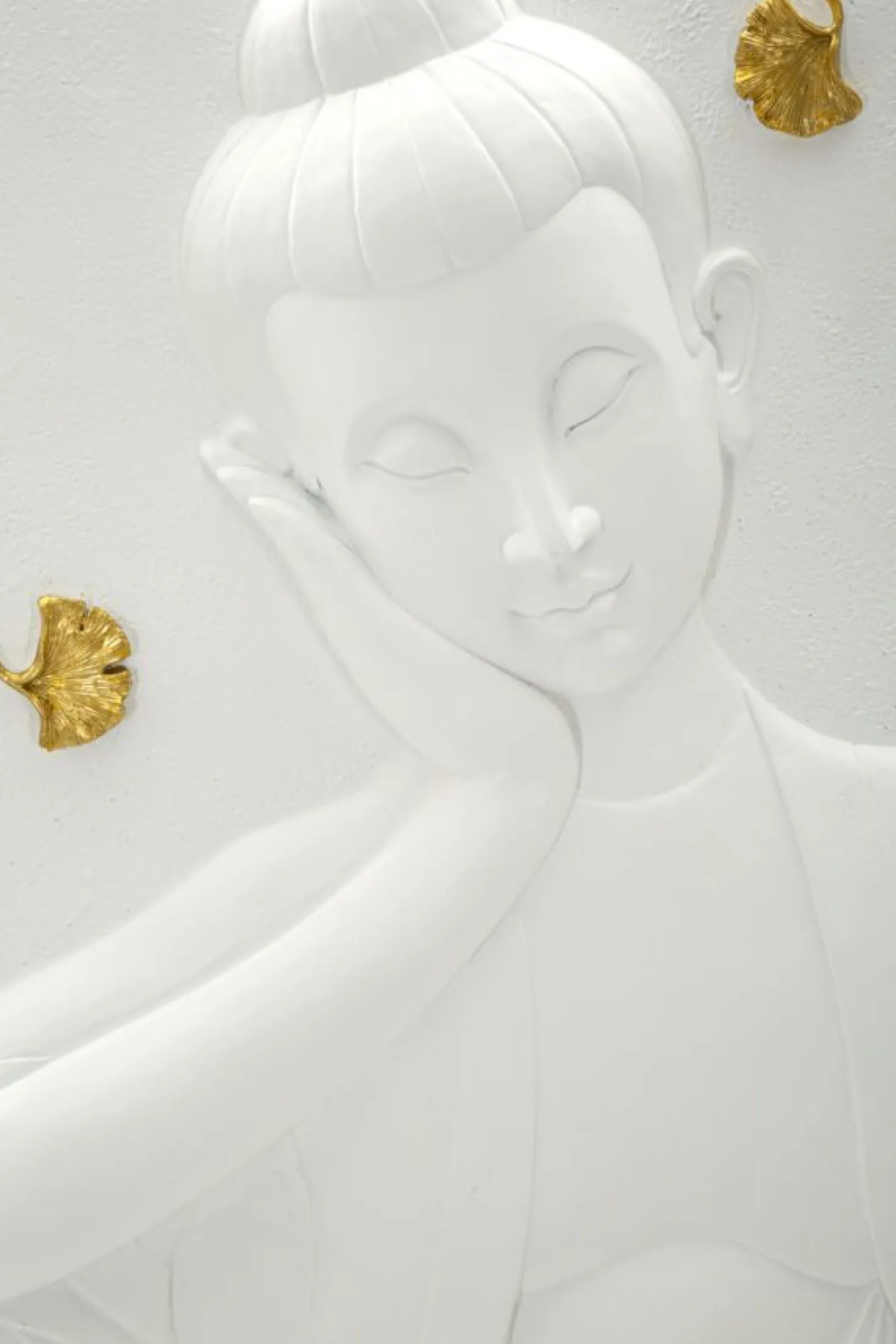 Panneau mural décoratif Bouddha résine 3D blanc et feuilles dorées