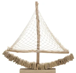 Sculpture voilier en bois voile tissu base bois massif