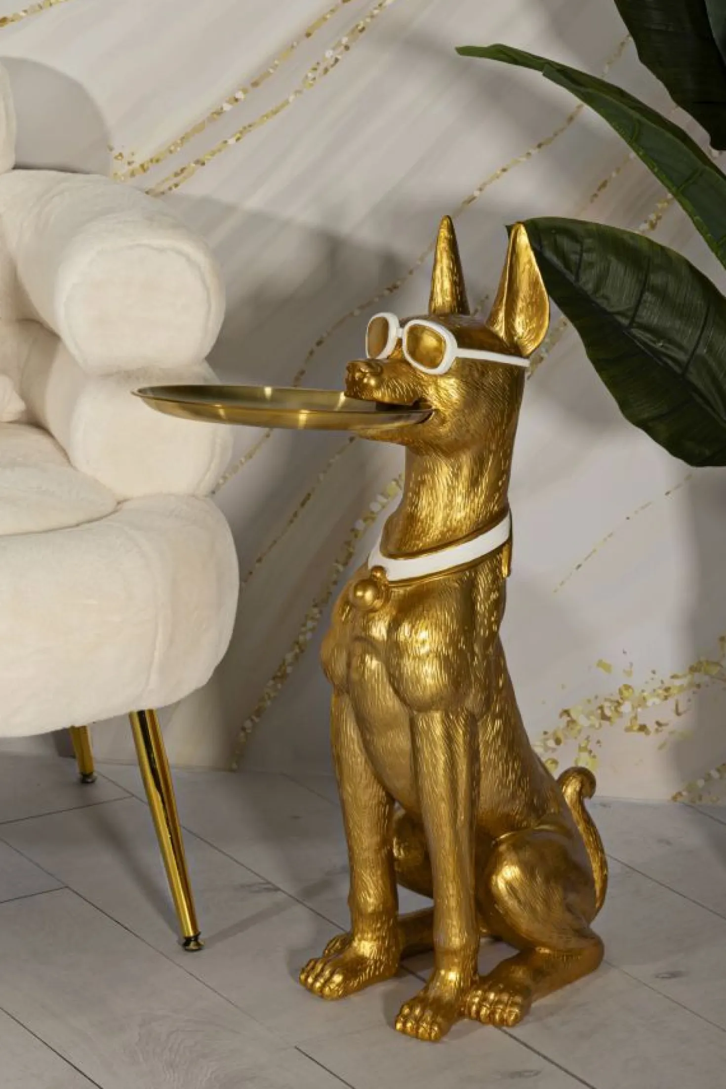Statue chien pitbull dorée avec plateau