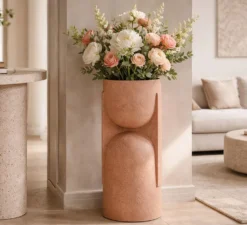Supports pour vase Nui Compact et polyvalent