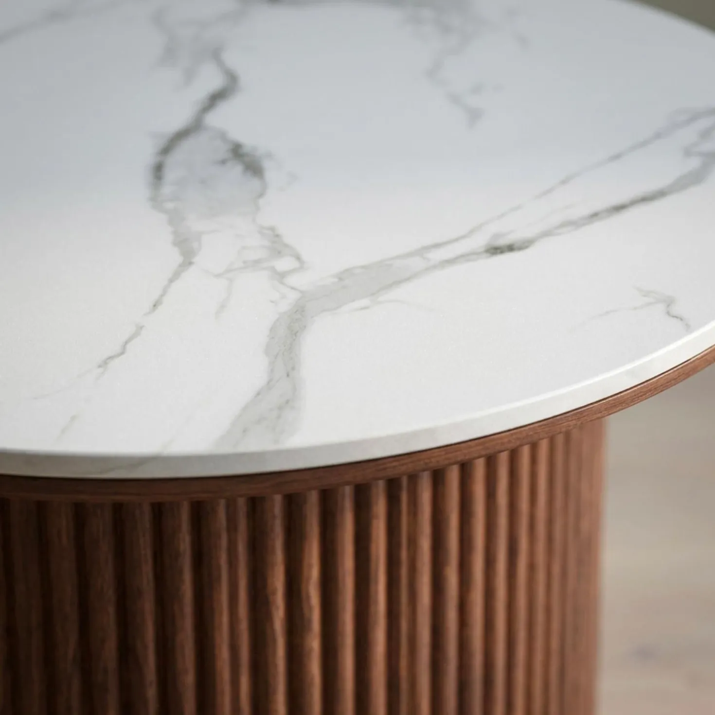 Table basse moderne ronde 80cm Eglantine Bois et Céramique Effet marbre Blanc