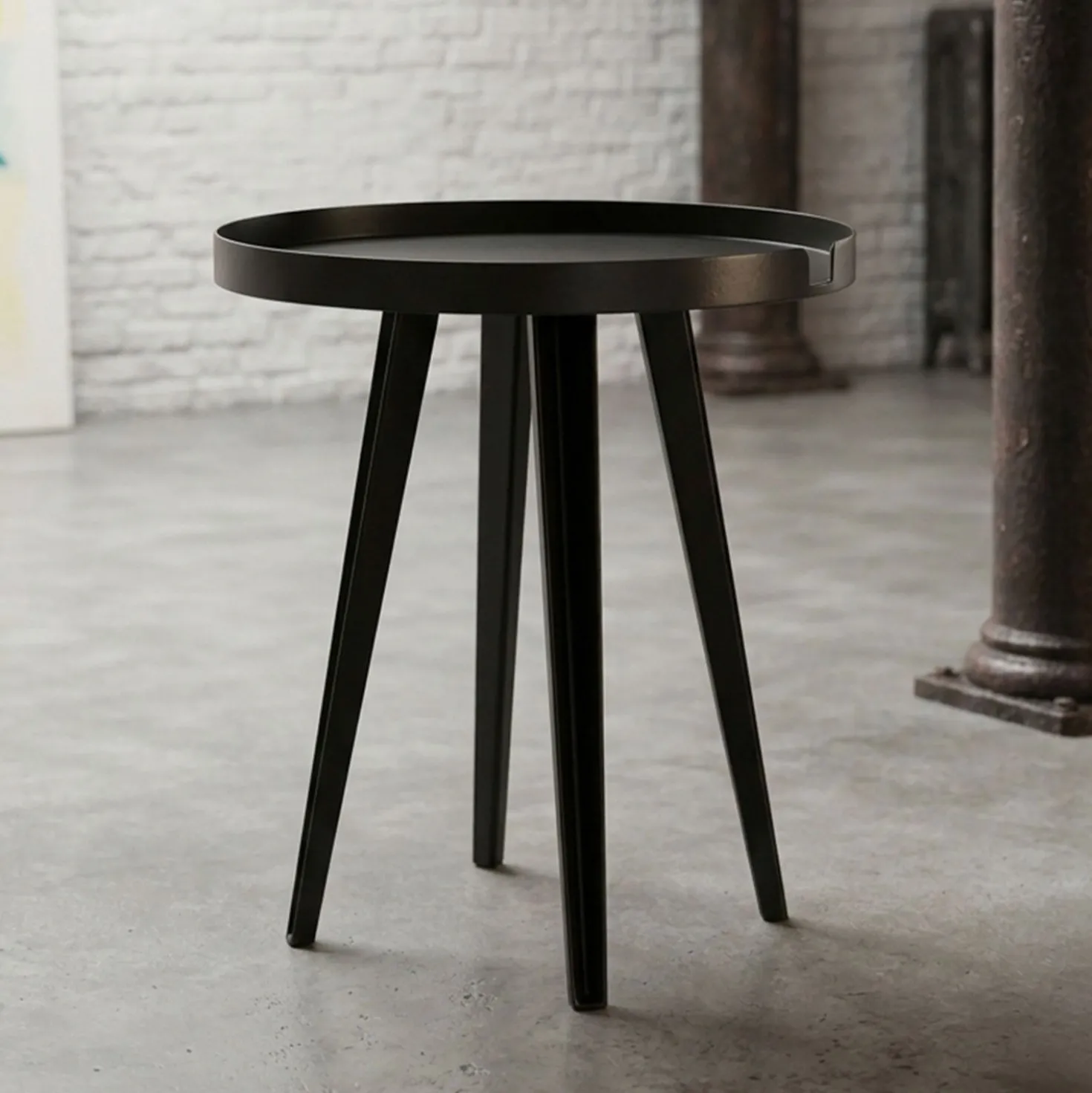 Table d'appoint ronde à rebord 45cm Bipolart Métal Noir
