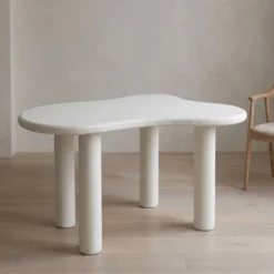 Table à manger forme nuage asymétrique L180cm VALDO Blanc minéral texturé