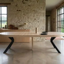 Table ronde extensible 110-260cm Myriade Effet travertin Beige et Noir