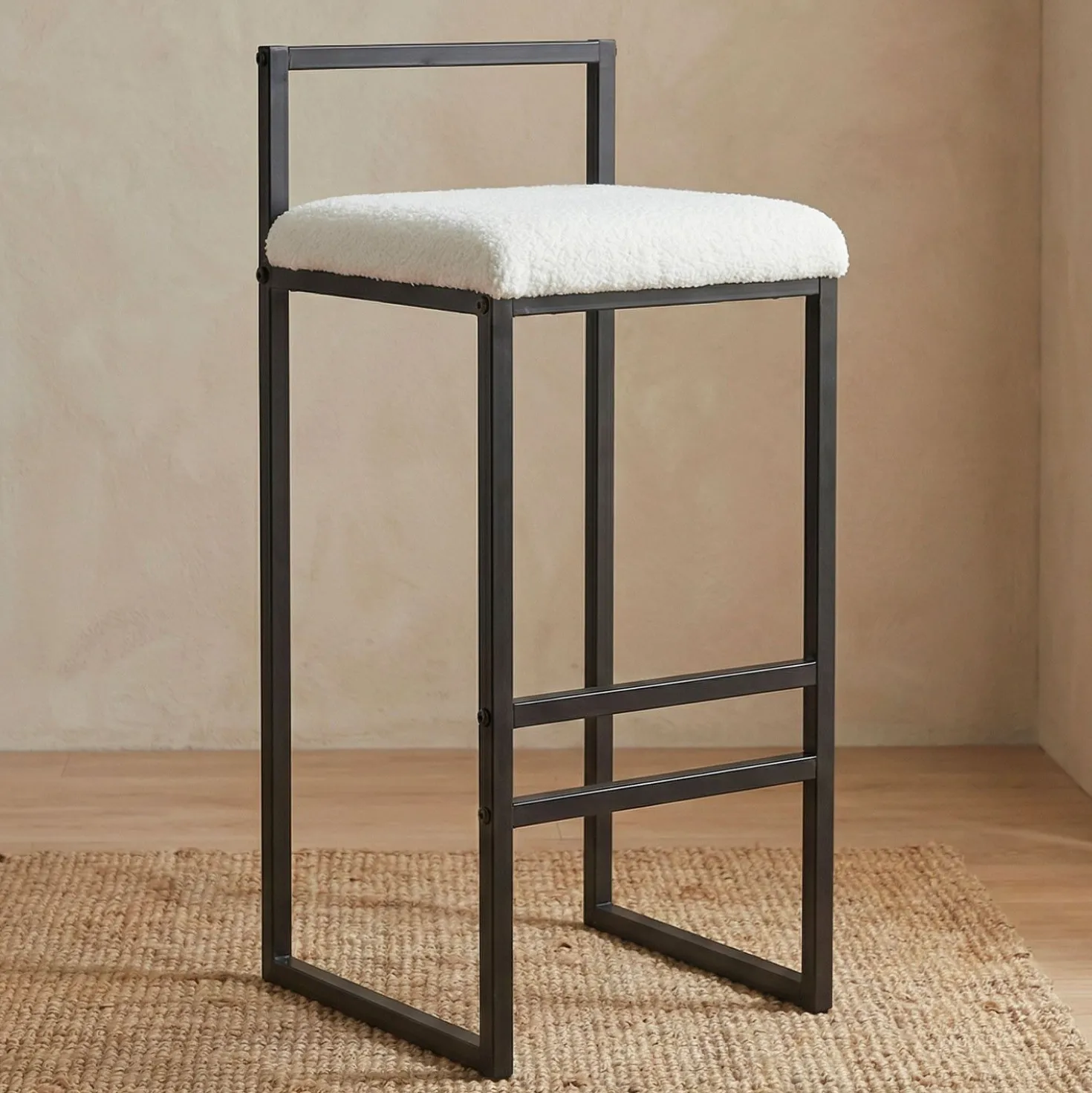 Tabouret de bar en métal Drakkar Noir et Tissu bouclette Crème