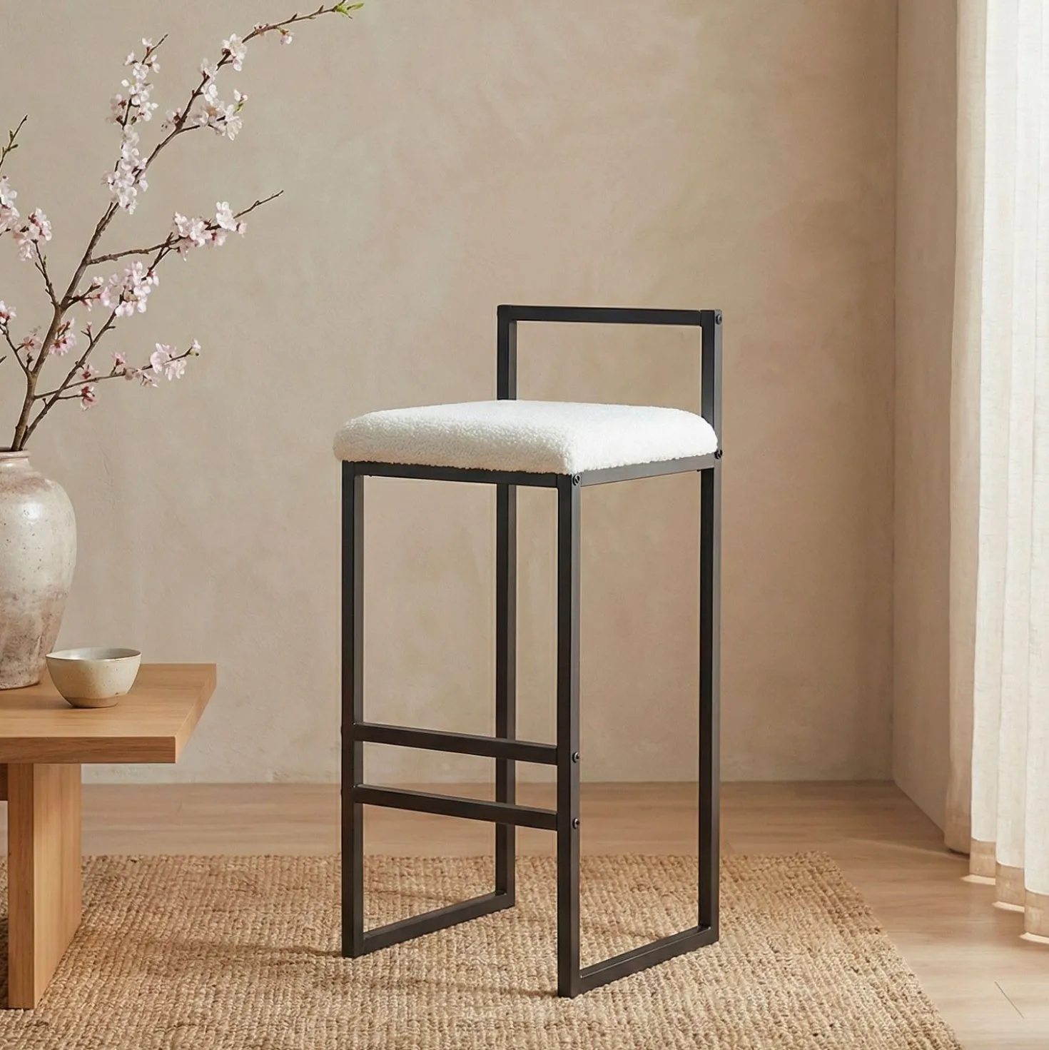 Tabouret de bar en métal Drakkar Noir et Tissu bouclette Crème